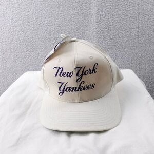 Vintage New York Yankees Baseball Cap Beige Embroidered Logo Adjustable Snapback